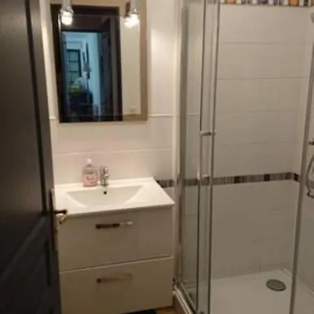 아파트 Beautiful Ground Floor 2 Bedroom