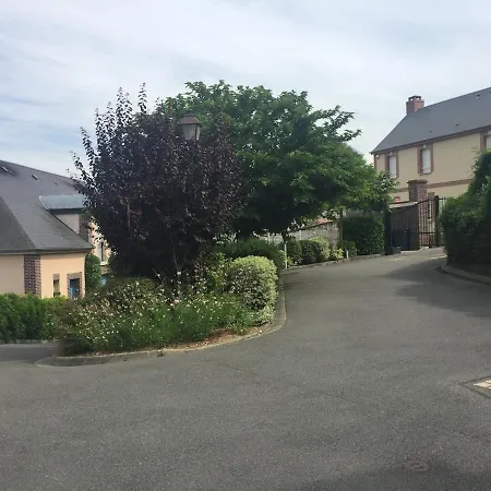 Beautiful Ground Floor 2 Bedroom * Honfleur