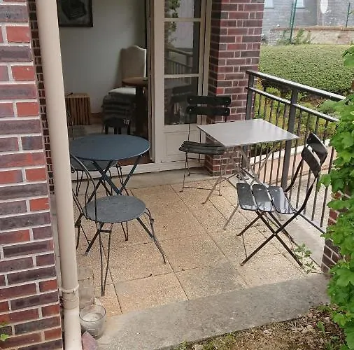 Apartment Beautiful Ground Floor 2 Bedroom Honfleur